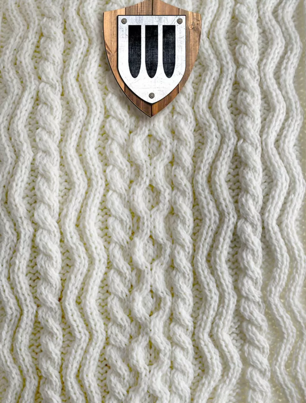 curran_clan_aran_throw_3-2.webp Sale Curran Clan Aran Throw Clan Throws