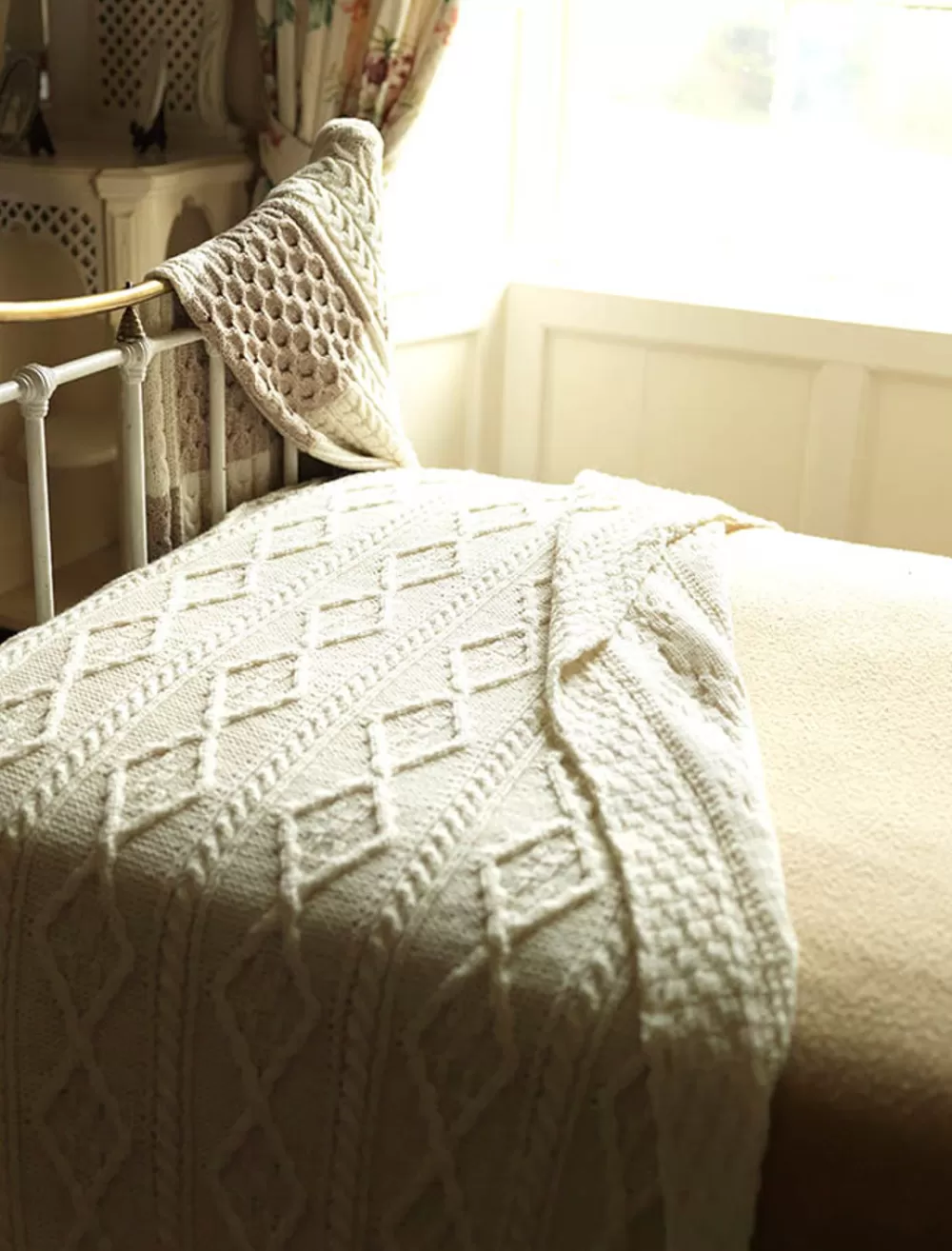 Discount Diamond Aran Throw Knitted Wool Throws