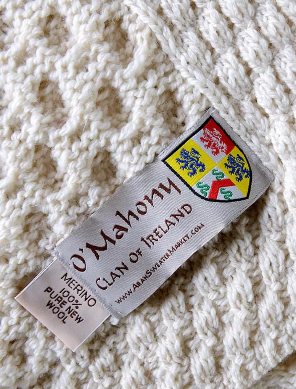 mahony_clan_aran_throw_2-3.webp Outlet Mahony Clan Aran Throw Clan Throws