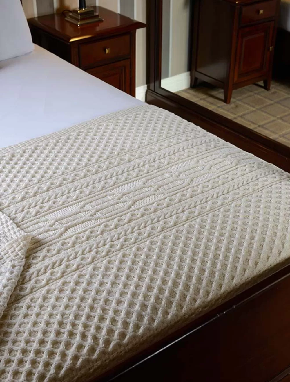 Sale O'Donoghue Clan Aran Throw Clan Throws